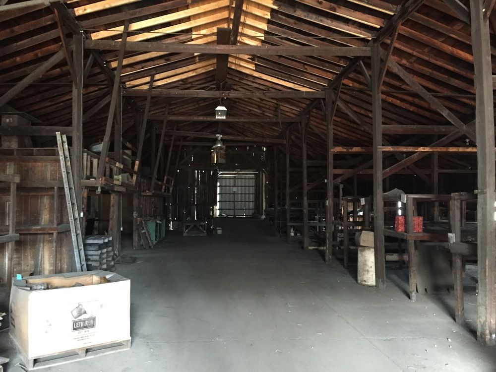 283 N Main St, Fredericktown, OH 43019